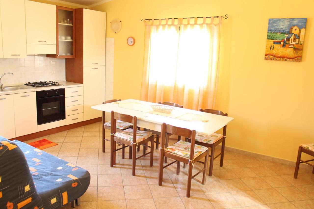 Rosy'S Apartments Trappeto  Dış mekan fotoğraf