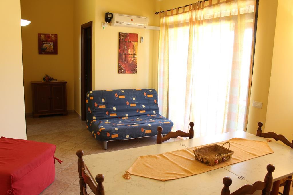 Rosy'S Apartments Trappeto  Dış mekan fotoğraf