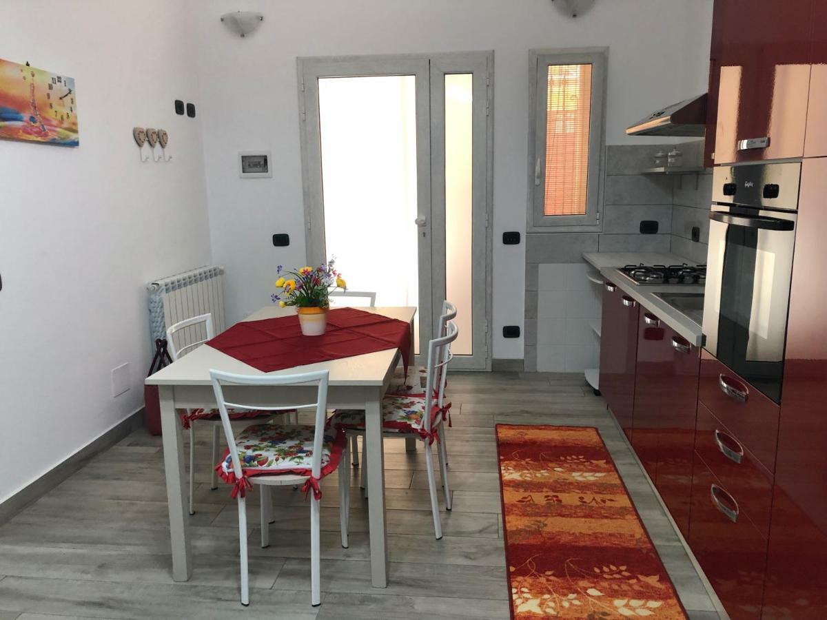 Rosy'S Apartments Trappeto  Dış mekan fotoğraf